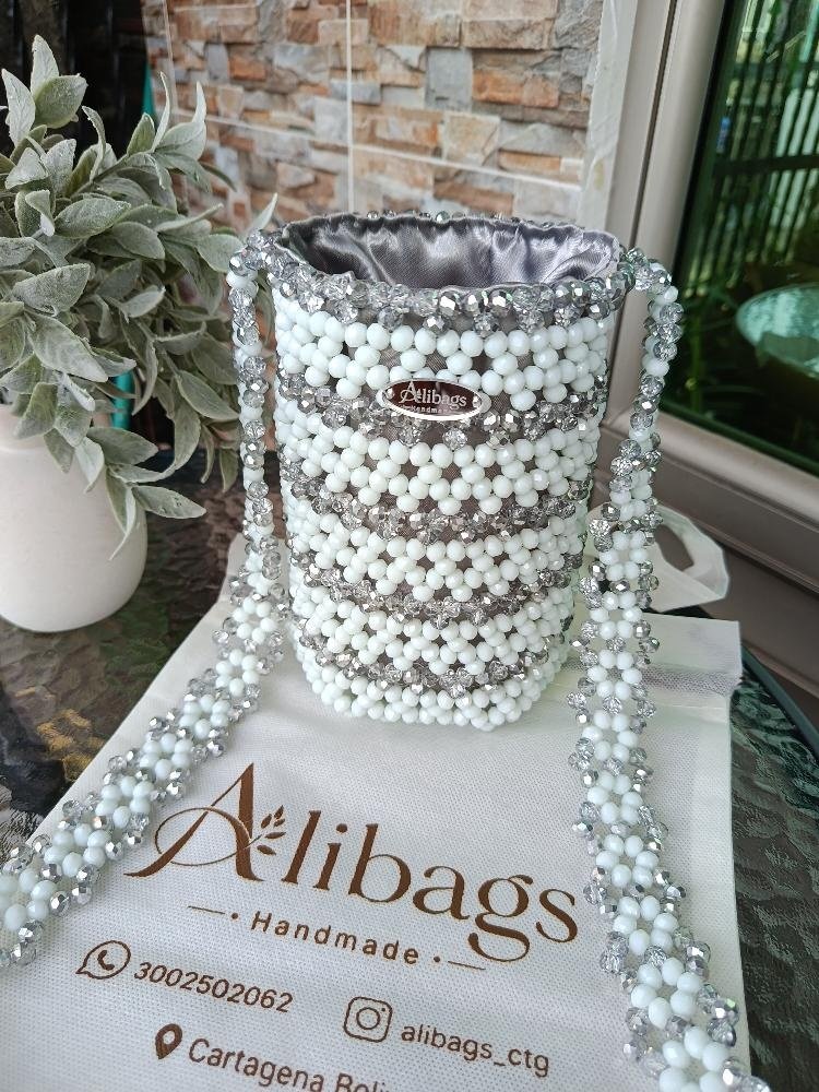 Alibags Showcase